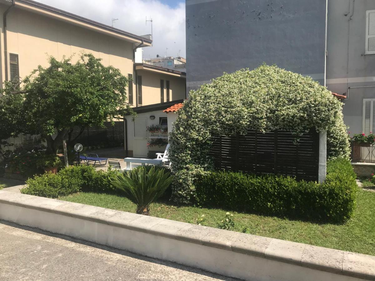 Impero 6 Scauri (Lazio) Exterior foto